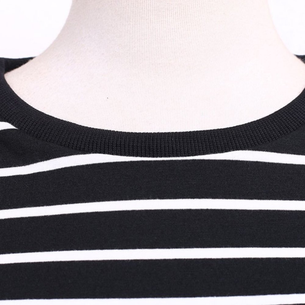 💎✨ Stripe Bodycon Mini Dress - Picture 6 of 6